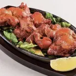 チキンティッカー2P(Chicken tikka 2p)（カレーハウス SAMIKSHYA）