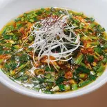 にらそば汁あり ドカ盛り(麺400g)（ヌードルボールマゼ NOODLE BOWL MAZE）