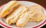 チーズナン Cheeze Naan（インド料理 Shiva）