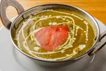 ほうれん草チキンカレー(一人前)  Spinach Curry ( Chiken )（エスニック食堂オルオル ethnic diner'OLU'OLU）