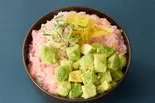 【女性人気】アボカドねぎとろ丼 Avocado Negitoro Bowl（ネギトロ＆海鮮ユッケ丼 ととたま 西新井店）