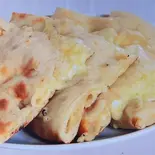 チーズナン・CHEESE NAAN(インドネパールレストランプロポーズ)