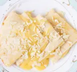 GARLIC CHEESE NANガリックチーズナン（インド＆ネパール料理 マナカマナ吉塚店）