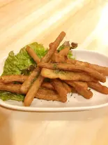 ごぼうから揚げ（飲食店 Qや）