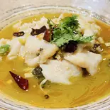 骨なし魚スーラ四川風煮込み 四川酸辣无骨鱼煮（菜福楼本八幡支店）