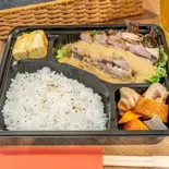 豚キャン弁当 Pork can lunch box（KitchenBarぐりむ）