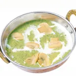 サグマッシュルームカレー  Sag Mushroom Curry（インド料理 マナカマナ 国立店）