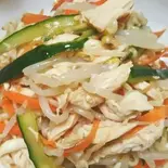鶏ささみのもやし和え（中国料理菜香）