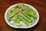 胡瓜とキャベツのごま塩たたき（お好み焼き・鉄板焼き こて吉【特製出汁使用！自慢のお好み焼き】 上野の森さくらテラス店）