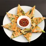 ニラチヂミ(韭菜煎饼)ニラチヂミ(韭菜煎饼)（釜山本家）