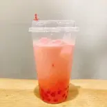 【タピオカ】イチゴミルク（大分 とり天 豚天 天洋軒 清水店）