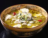 【中国菜人気No.2】酸菜鱼 中国漬物と白身魚の煮込み（ビャンビャン麺 朋友）