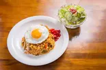 ドライカレー(サラダ付き)（喫茶プペ）