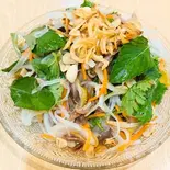 鶏肉サラダ nom ga（1991 NHAT DANG PHO）