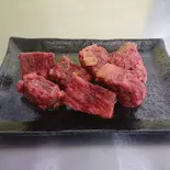 サイコロステーキ 100g(焼肉食材店 ふじた)