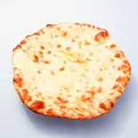ガーリックチーズナン Garlic cheese nan(Indian Restaurant SWAGAT 仙川店)