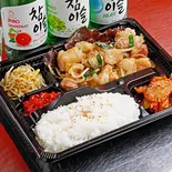 MIXホルモン弁当 Mixed Offal Bento Box（コプチャンち 心斎橋店）