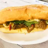 525照り焼きレモングラスサンドBánh mỳ gà xả teriyaki（525 Banh my サンドイッチ＆coffee専門店）