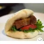 角煮バーガー（萬福来 赤塚店）