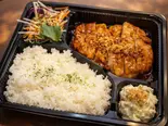 ガーリックバターポーク（食酒場Nest広尾）