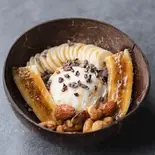 キャラメルバナナブリュレグリークヨーグルト（フルーツ飴atom 喜連瓜破店）