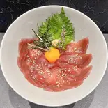 特製鮪漬け丼(つり針 神戸駅前店)