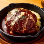 自家製デミグラスハンバーグ(バー&ダイニング アンクルサム)