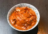 炙りチキンマサラ丼(Seared Chicken Masala Rice Bowl)（炭火BULL鶏 相模大野店）