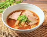 鶏白湯醤油らーめん（尾道らーめん めでたい屋）