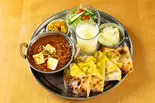 1600円セット(Carry, Kulcha, Rice, Drink, Pickle)（【カレーの名店】ASIAN RESTAURANT SAGARMATHA）