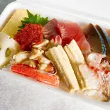 海鮮ちらし(上)（お食事とお酒 お多福）