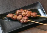 炭火焼ラム串 2本(塩)/ Charcoal-Grilled Lamb Skewers (2 pcs / Salt)（炭火BULL鶏 相模大野店）