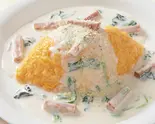 ベーコンとほうれん草のクリームオムライス（おむらいす亭 ゆめタウン広島店）
