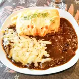 牛すじチーズオムライスカレー（肉バル ヒッキーズ）