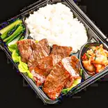 カルビ弁当（割烹焼肉 花火）
