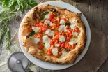 チェリートマトのマルゲリータ（Trattoria TAVOLA by To The Herbs たまプラーザ店）