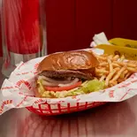 フッツウノバーガー【単品】 Hamburger（SUNNYDINER 六本木店）