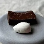 生チョコテリーヌ raw chocolate terrine（Bistro akari）