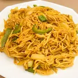 ミックスチョウミン(Mix Chowmin)(インド料理 ディネス)