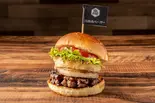 オニオンリングバーガー（淡路島バーガー 大阪難波店）