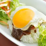 ロコモコプレート（AOI cafe）