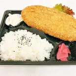 ワラジメンチカツ弁当（からあげ専門店こうき）