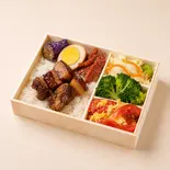 角煮弁当（台湾木片弁当）