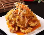 豚ヒレ肉の甘酢炒め 《东北锅包肉》（中華レストランパンダ）
