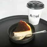 バスクチーズケーキ（AVEL CAFE）