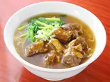 牛バラソバ(牛腩汤面)（中華料理美山飯店）
