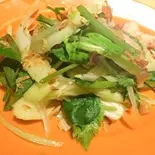 セロリと香草のサラダ celery＆herbs salad（マレーシア屋台料理 ちりばり 五反田本店）
