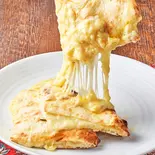 チーズ ナン Cheese Naan(インド&タイ・エスニック料理 ディップパレス 中目黒店 / Indian & Thai, Ethnic Cuisine Dippalace Nakameguro)