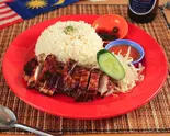 海南チキンライス(焼き) Malaysian Chicken Rice (Pan-Fried)（マレーシア屋台料理 ちりばり 五反田本店）
