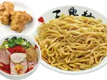 赤 唐揚濃厚魚介つけ麺（三豊麺 なんば日本橋店）
